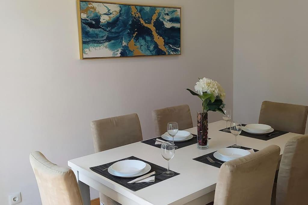 Lisboa/City/Sunny Apar/Metro/Airport/Wifi/Air Cond Luaran gambar