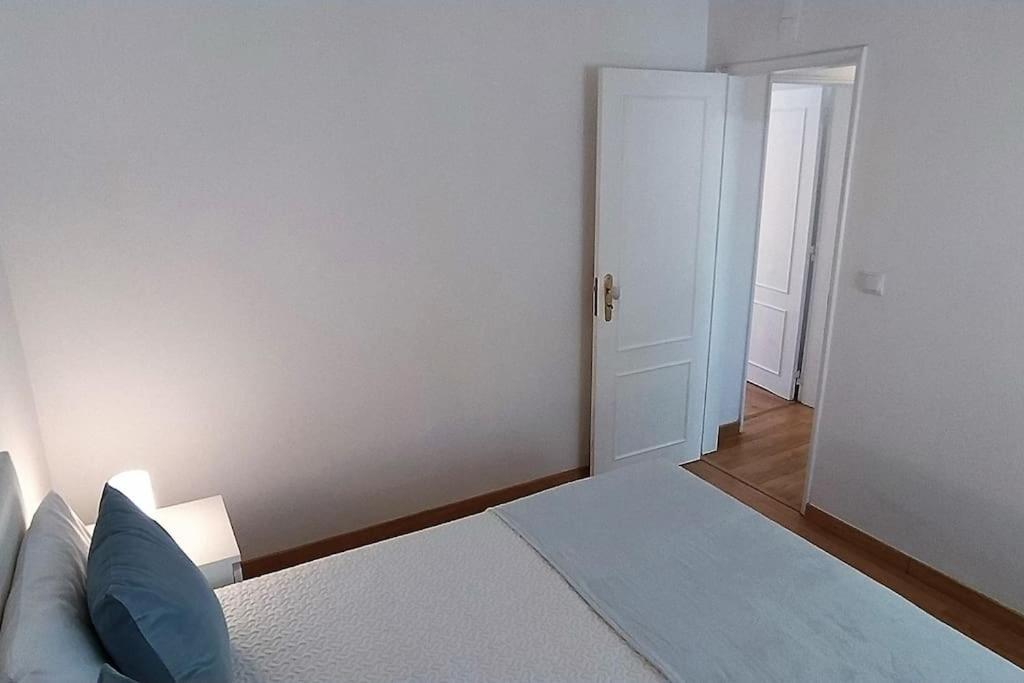 Lisboa/City/Sunny Apar/Metro/Airport/Wifi/Air Cond Luaran gambar