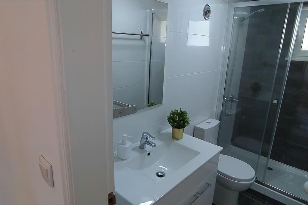 Lisboa/City/Sunny Apar/Metro/Airport/Wifi/Air Cond Luaran gambar
